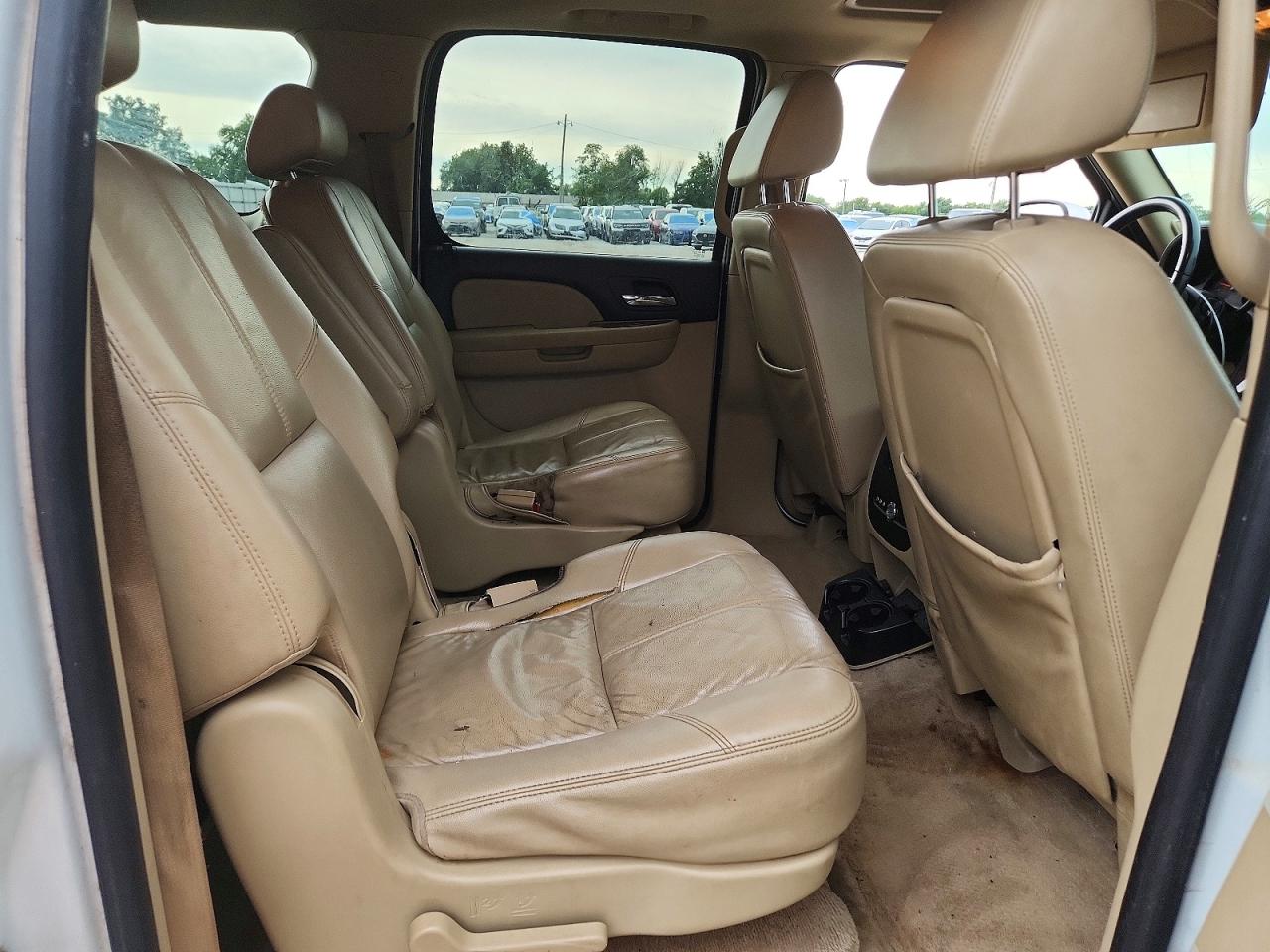 2008 CHEVROLET SUBURBAN