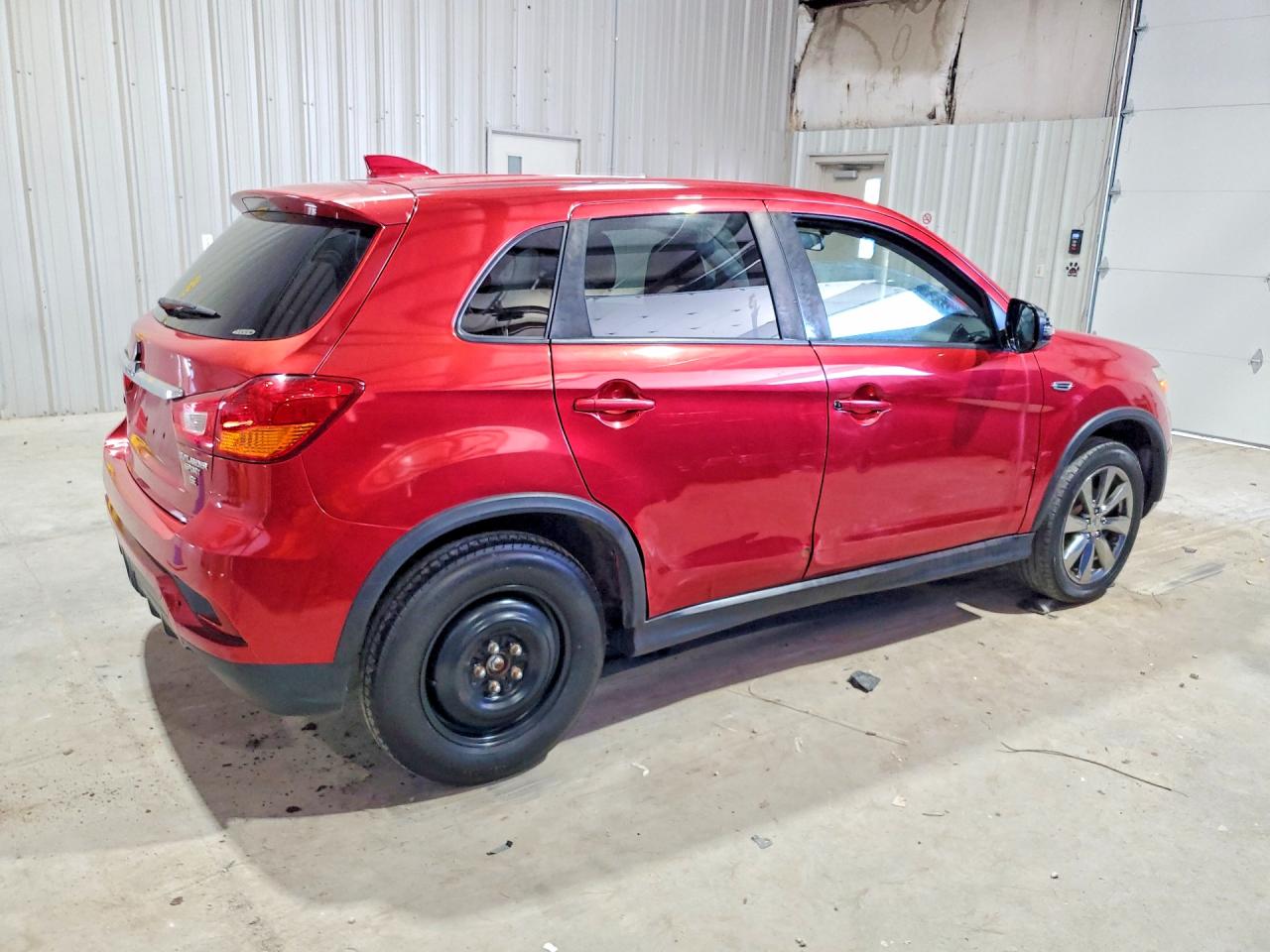 2018 MITSUBISHI OUTLANDER
