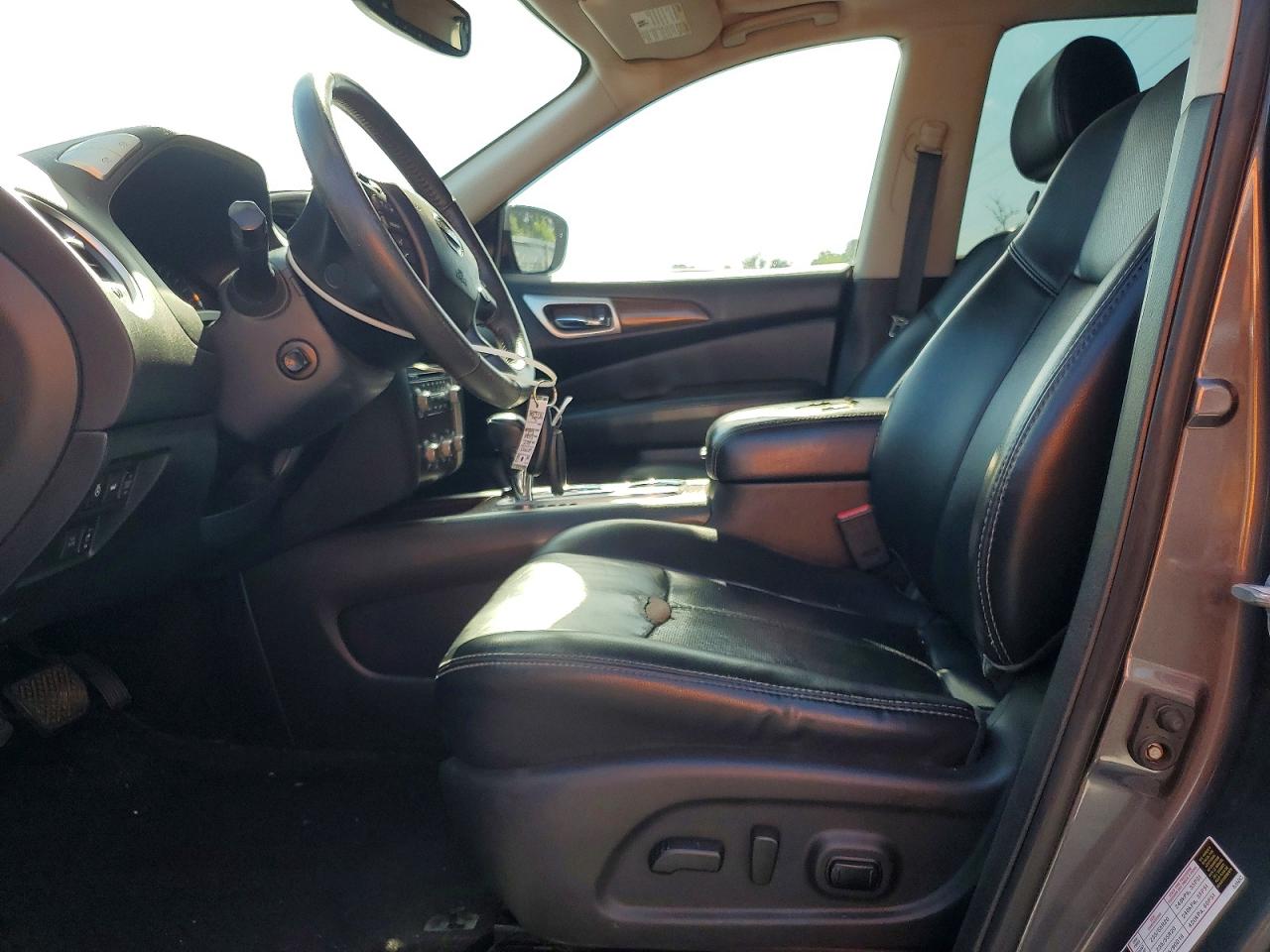 2017 NISSAN PATHFINDER