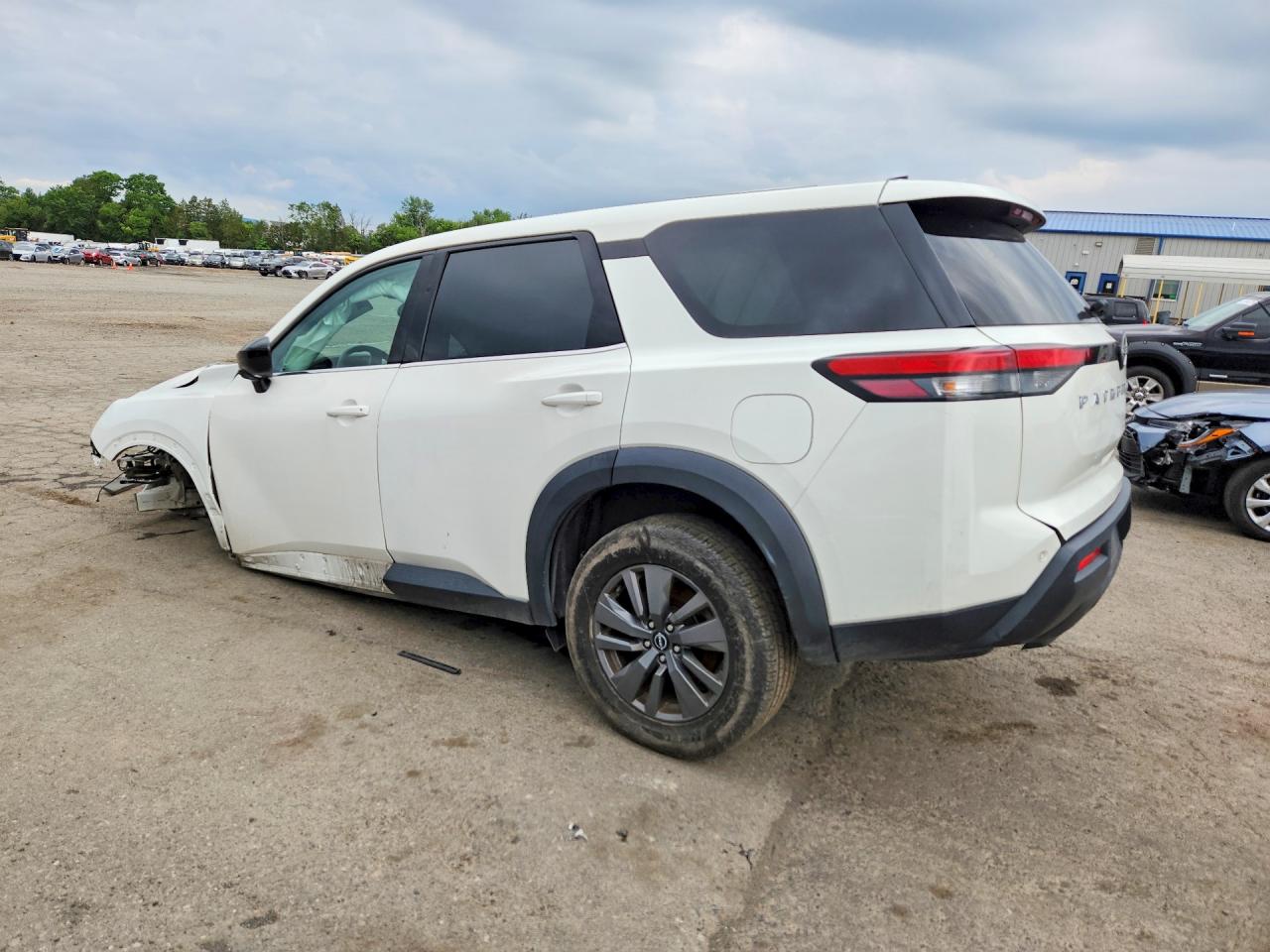 2024 NISSAN PATHFINDER