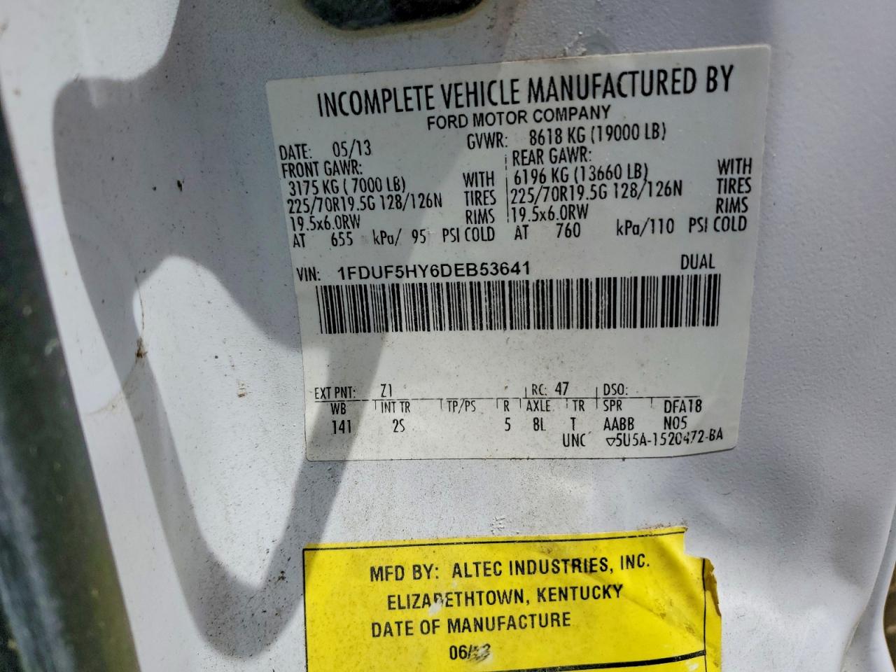2013 FORD F550