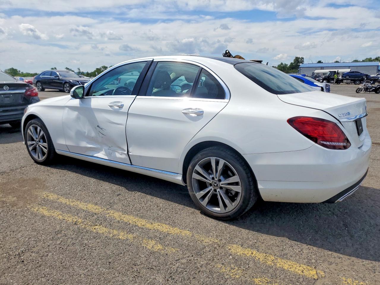 2021 MERCEDES-BENZ C-CLASS