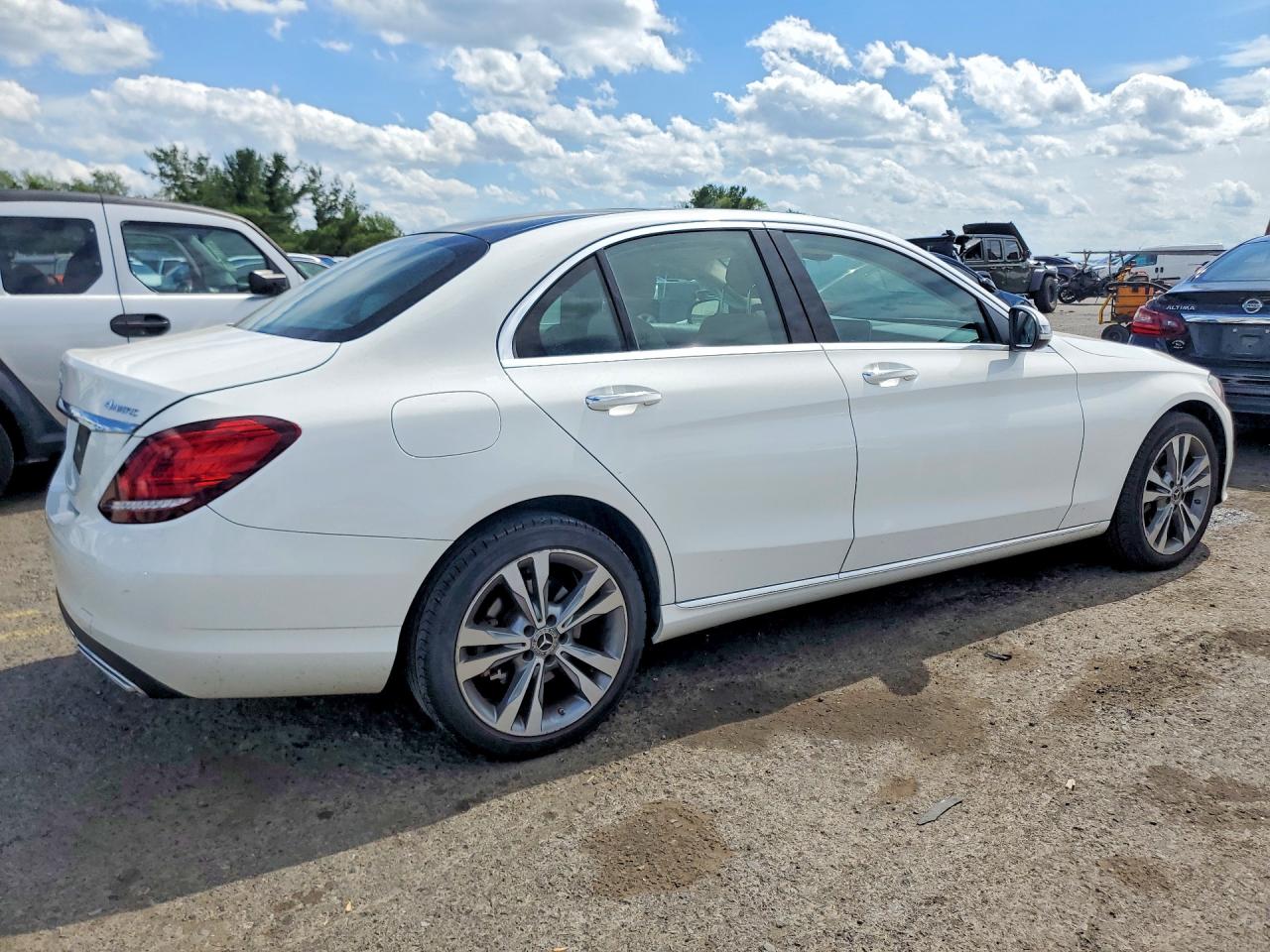 2021 MERCEDES-BENZ C-CLASS