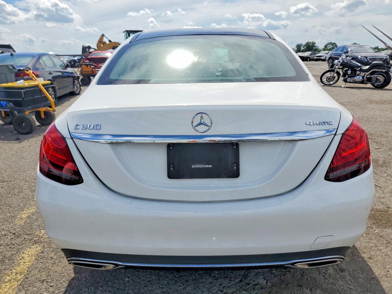 2021 MERCEDES-BENZ C-CLASS