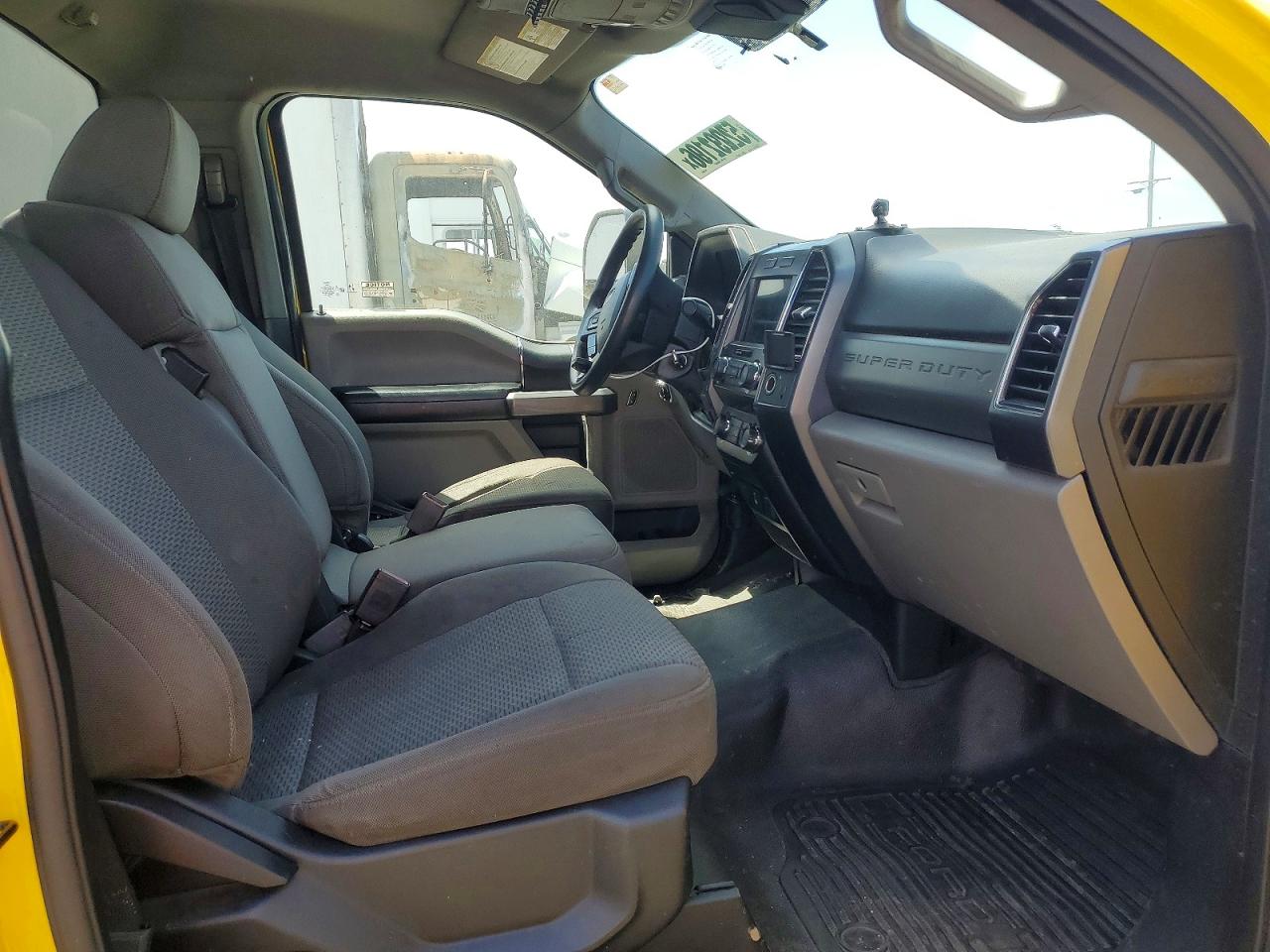 2020 FORD F550