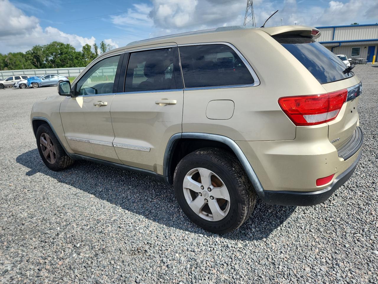 2011 JEEP CHEROKEE