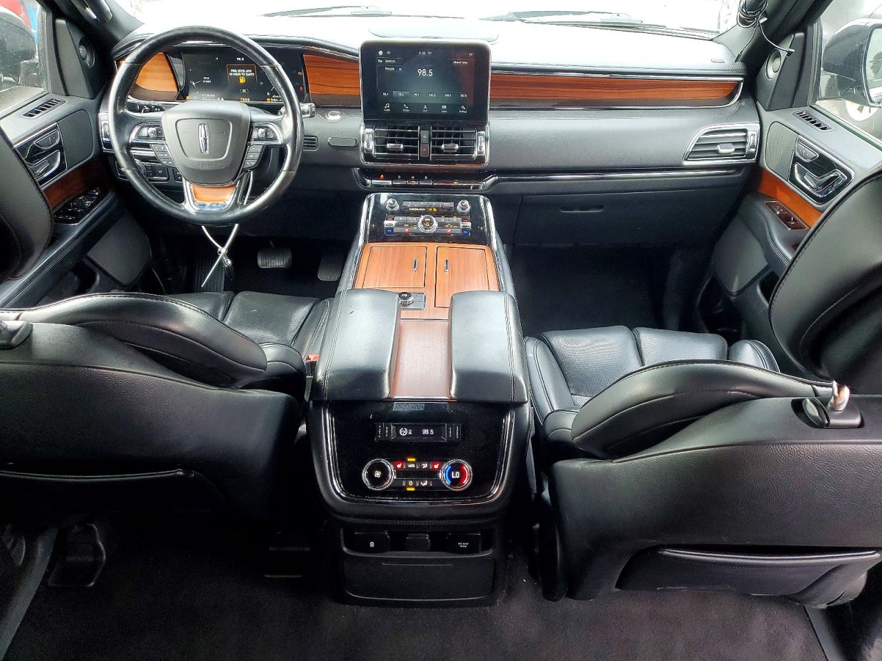 2019 LINCOLN NAVIGATOR