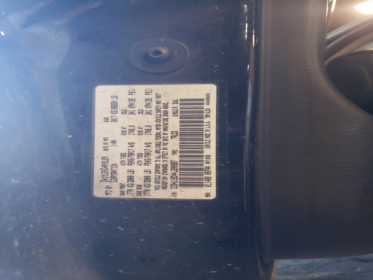 2004 DODGE RAM 1500