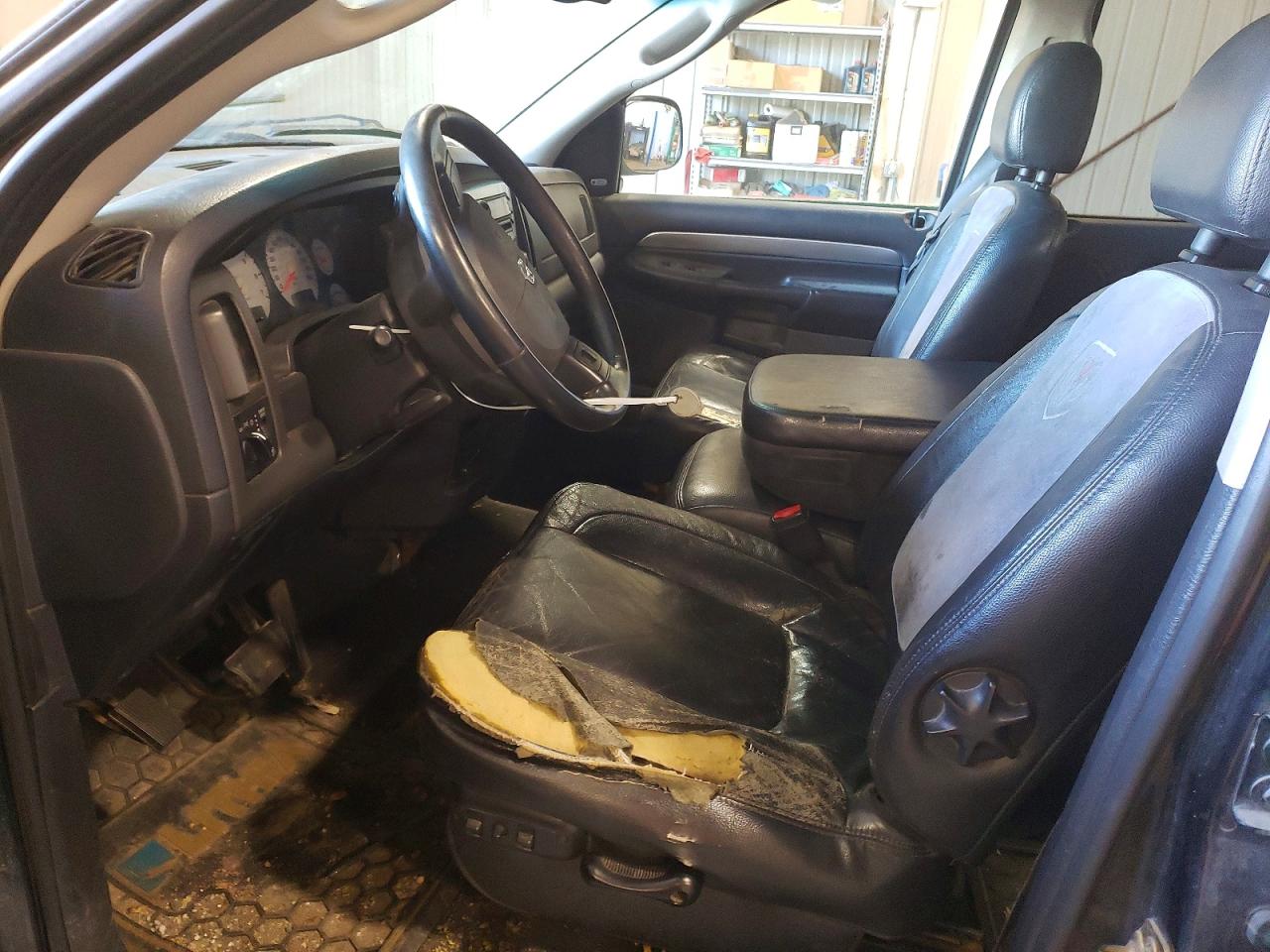 2004 DODGE RAM 1500
