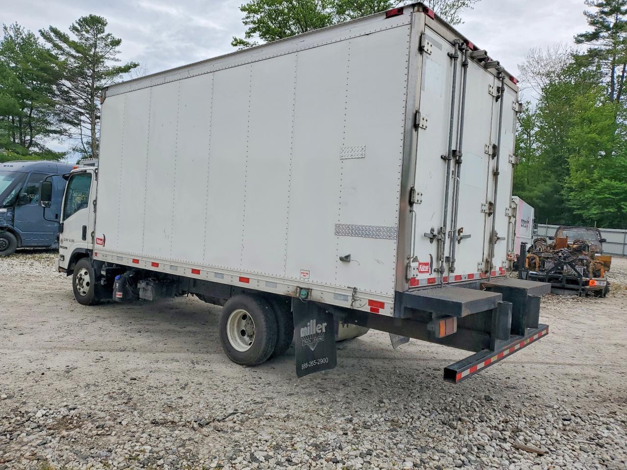 2023 ISUZU NPR