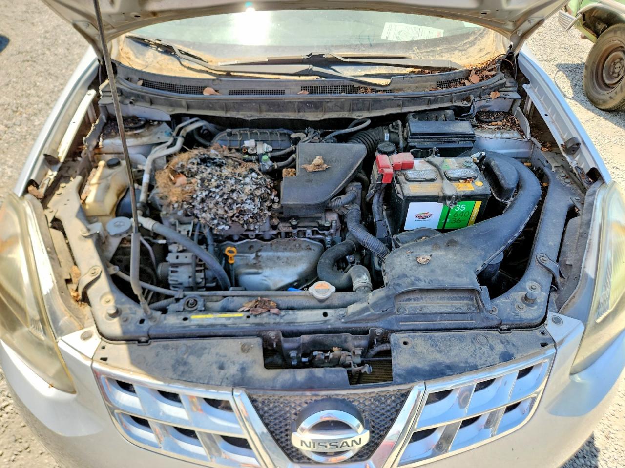 2015 NISSAN ROGUE