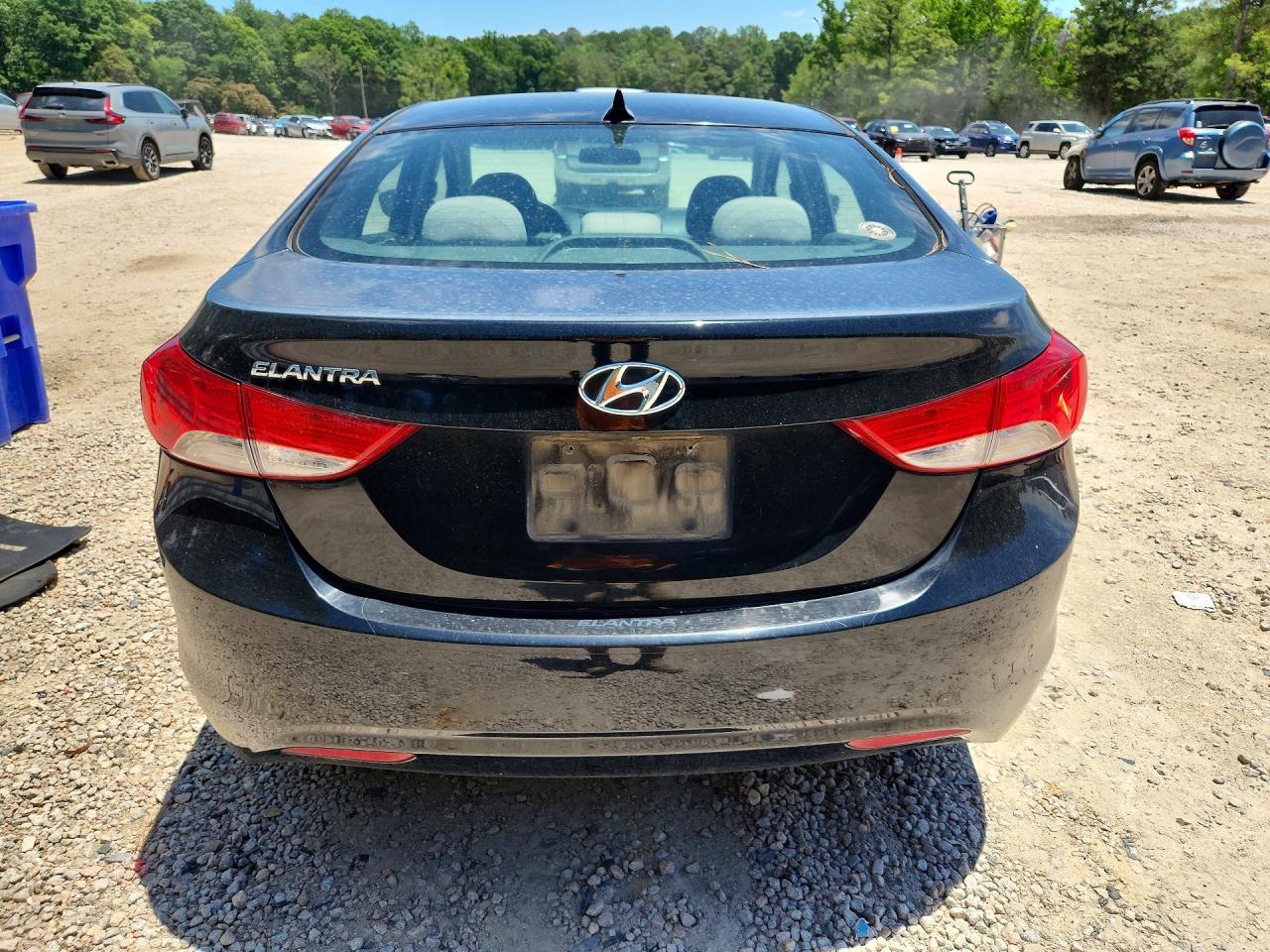 2013 HYUNDAI ELANTRA