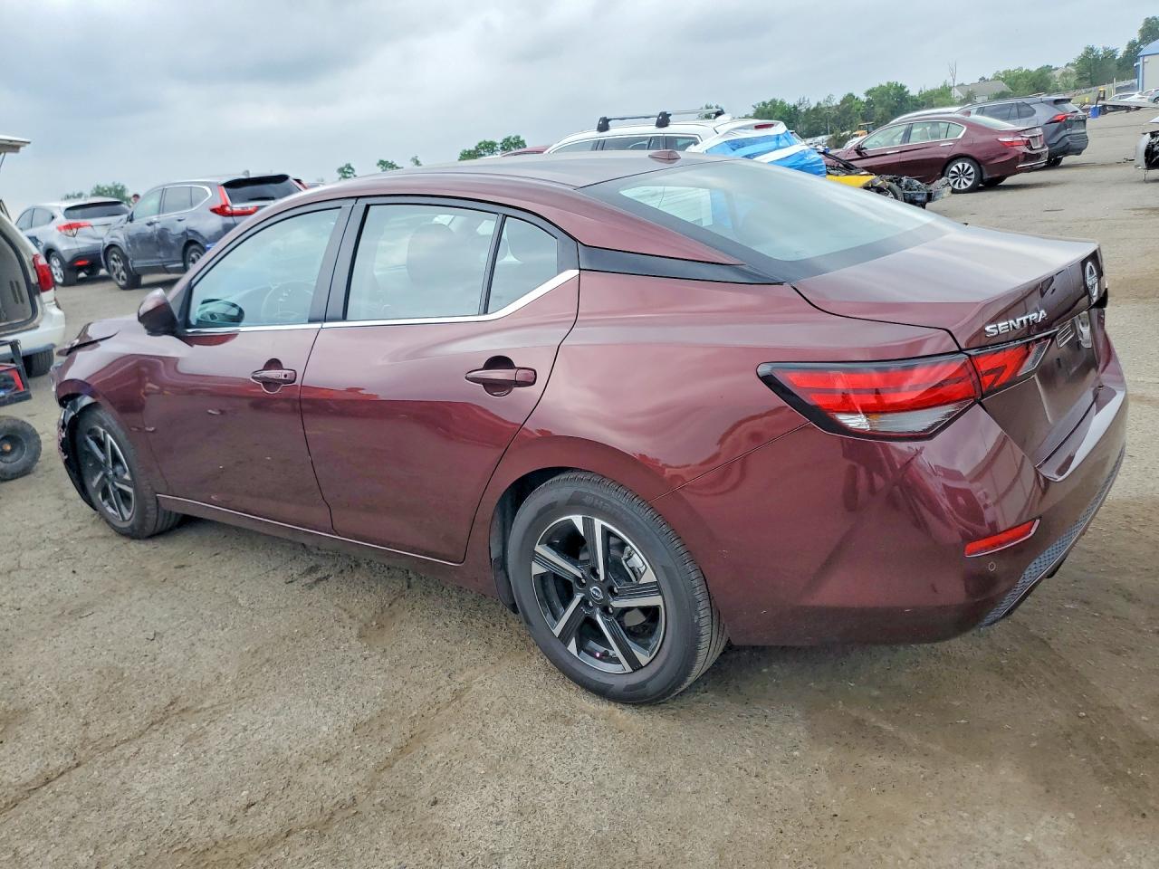 2025 NISSAN SENTRA