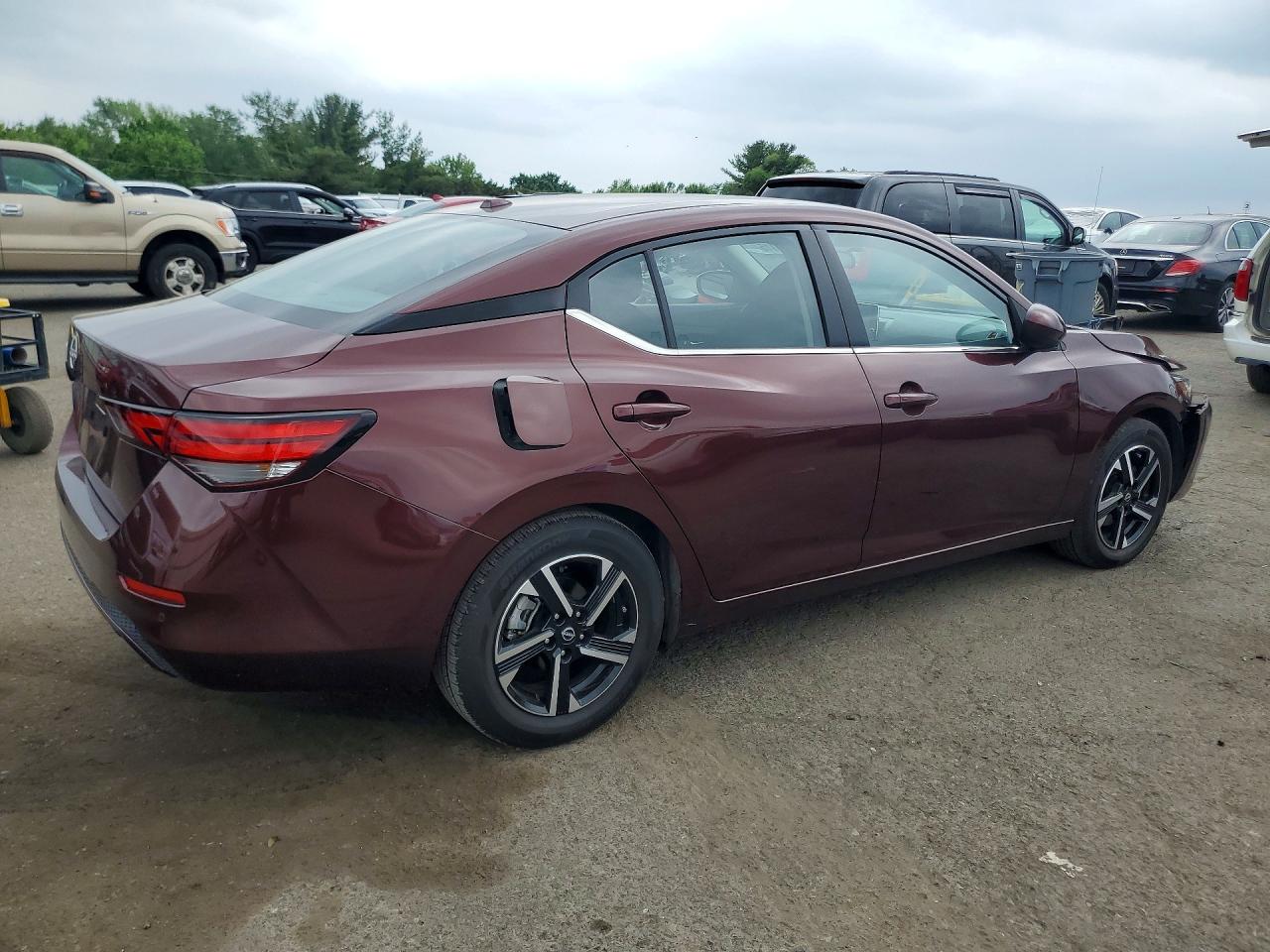 2025 NISSAN SENTRA