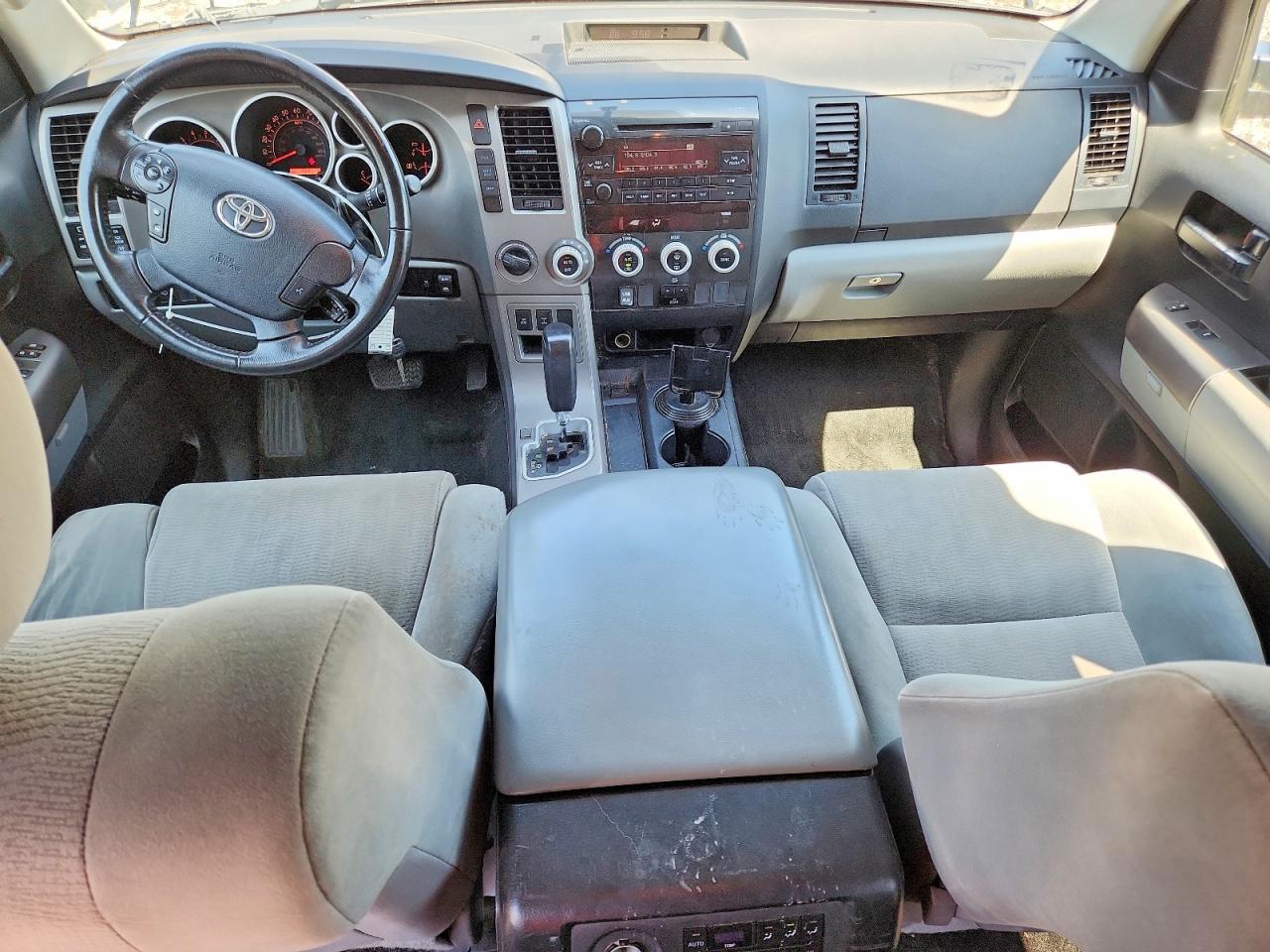 2013 TOYOTA SEQUOIA