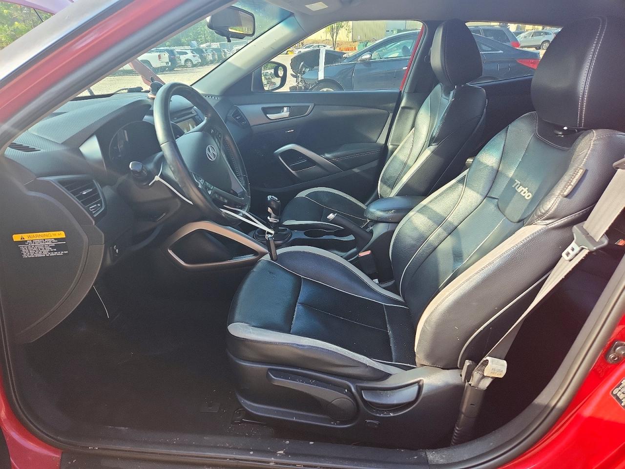 2013 HYUNDAI VELOSTER