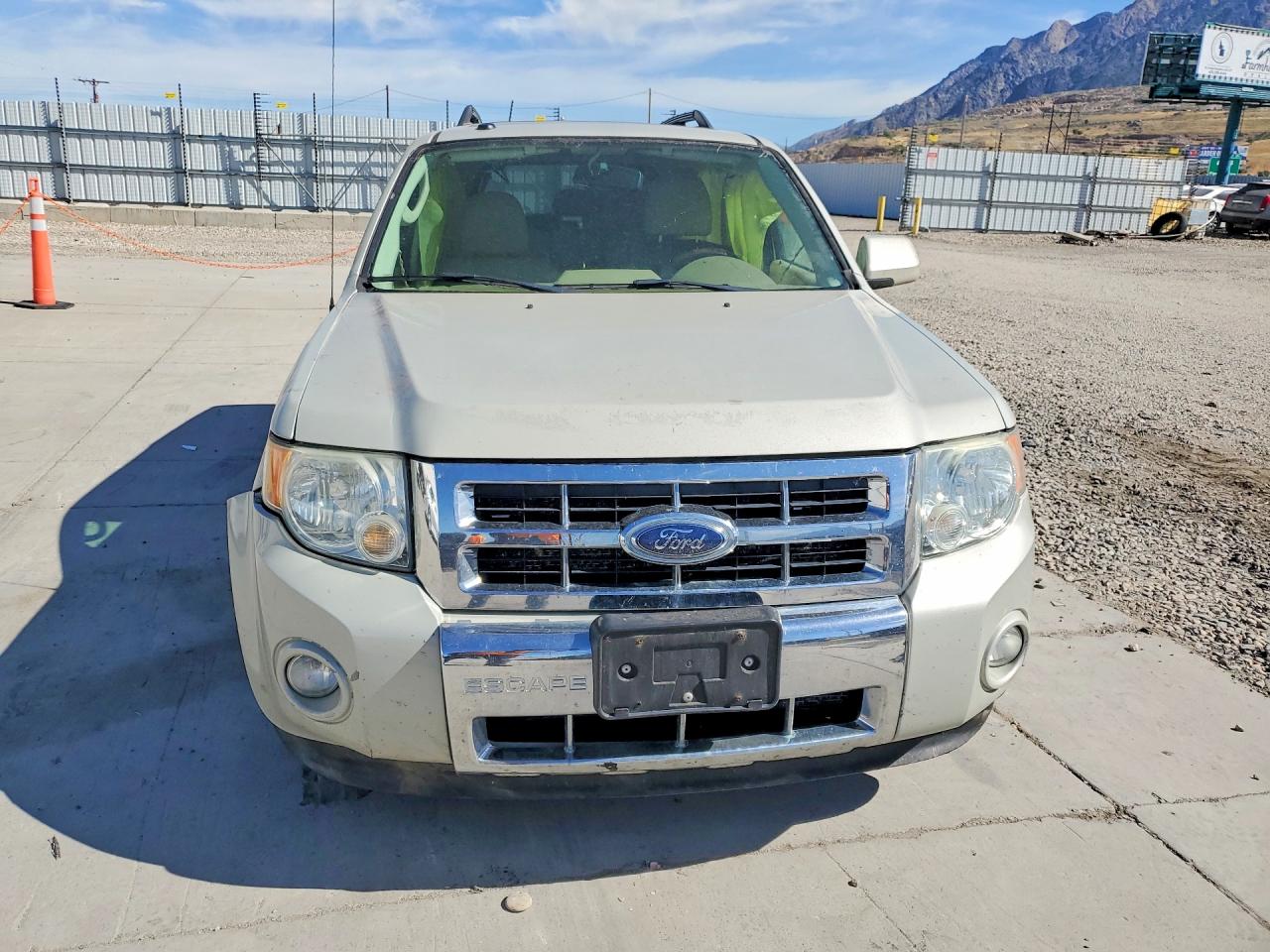 2009 FORD ESCAPE