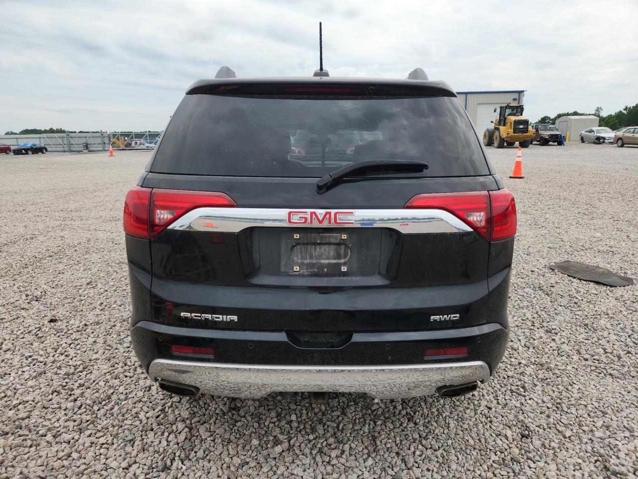 2017 GMC ACADIA DEN