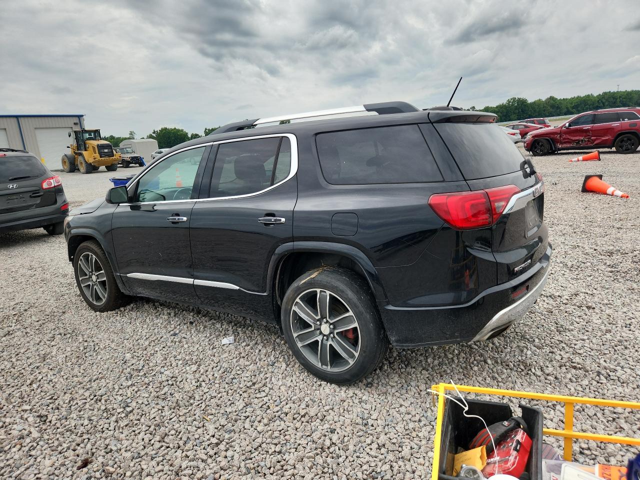 2017 GMC ACADIA DEN