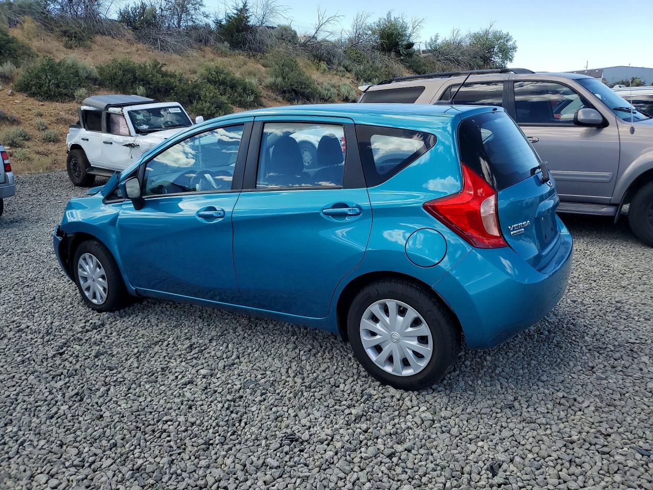 2016 NISSAN VERSA