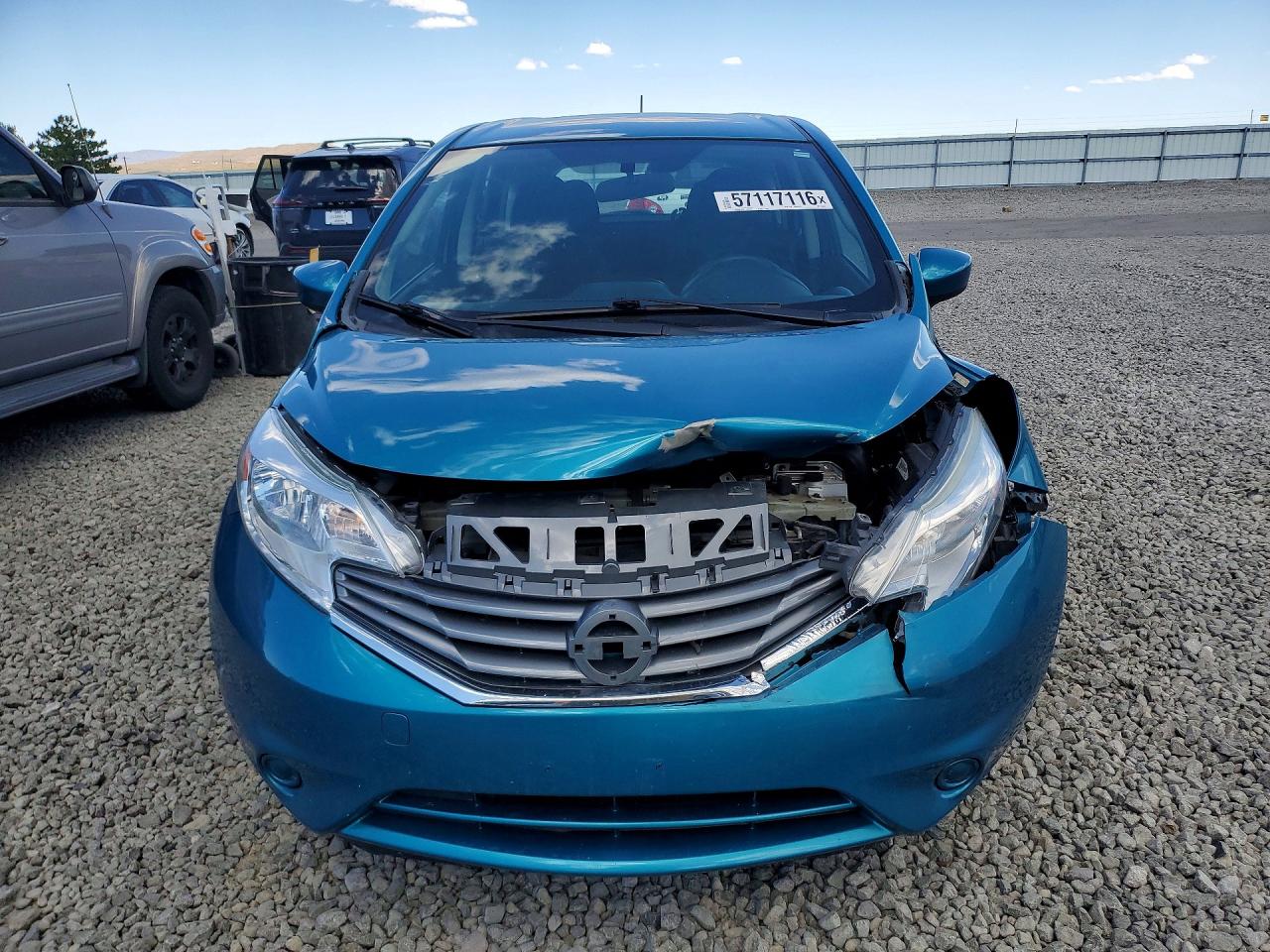 2016 NISSAN VERSA
