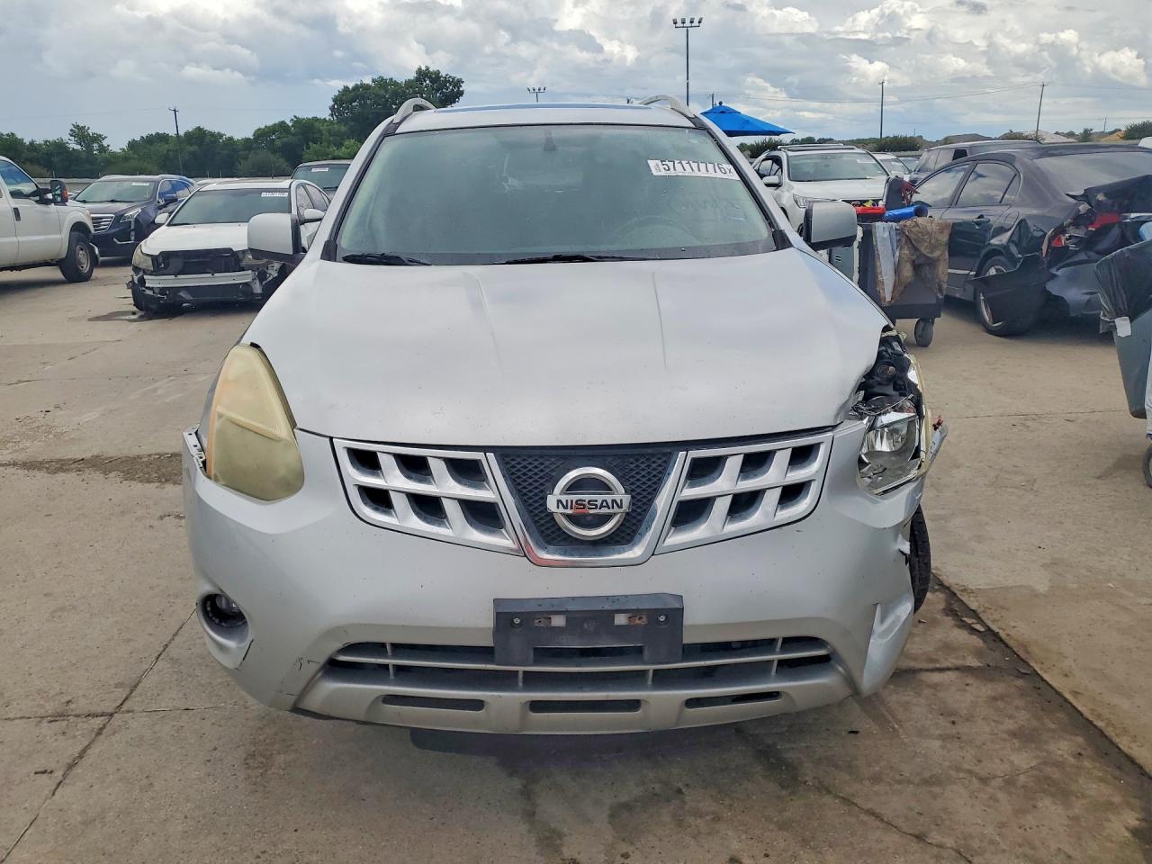 2013 NISSAN ROGUE