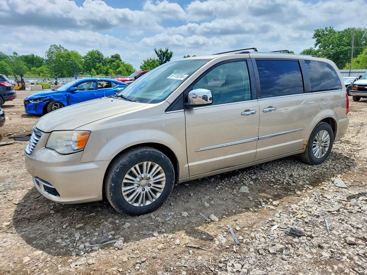 2013 CHRYSLER MINIVAN