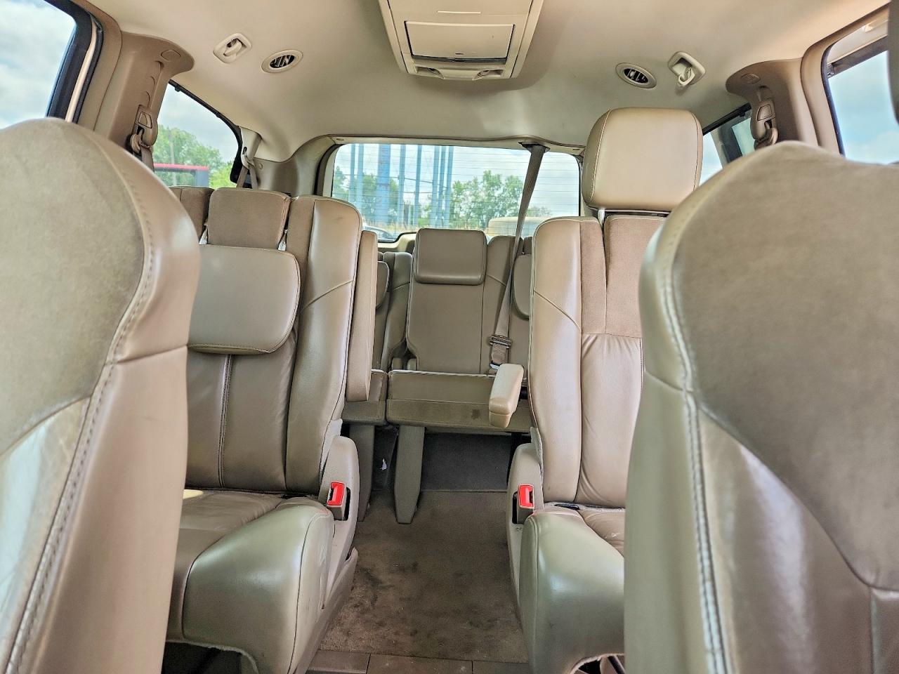 2013 CHRYSLER MINIVAN