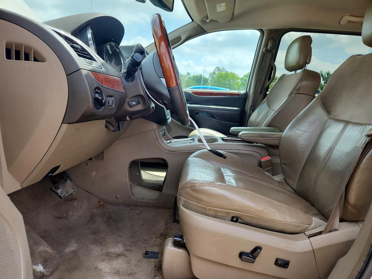 2013 CHRYSLER MINIVAN