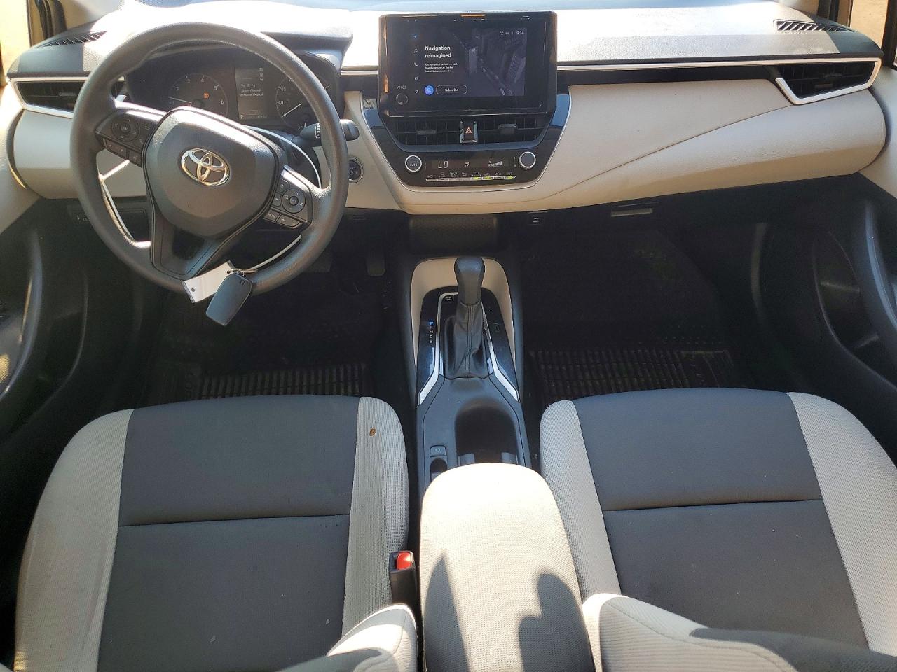 2024 TOYOTA COROLLA