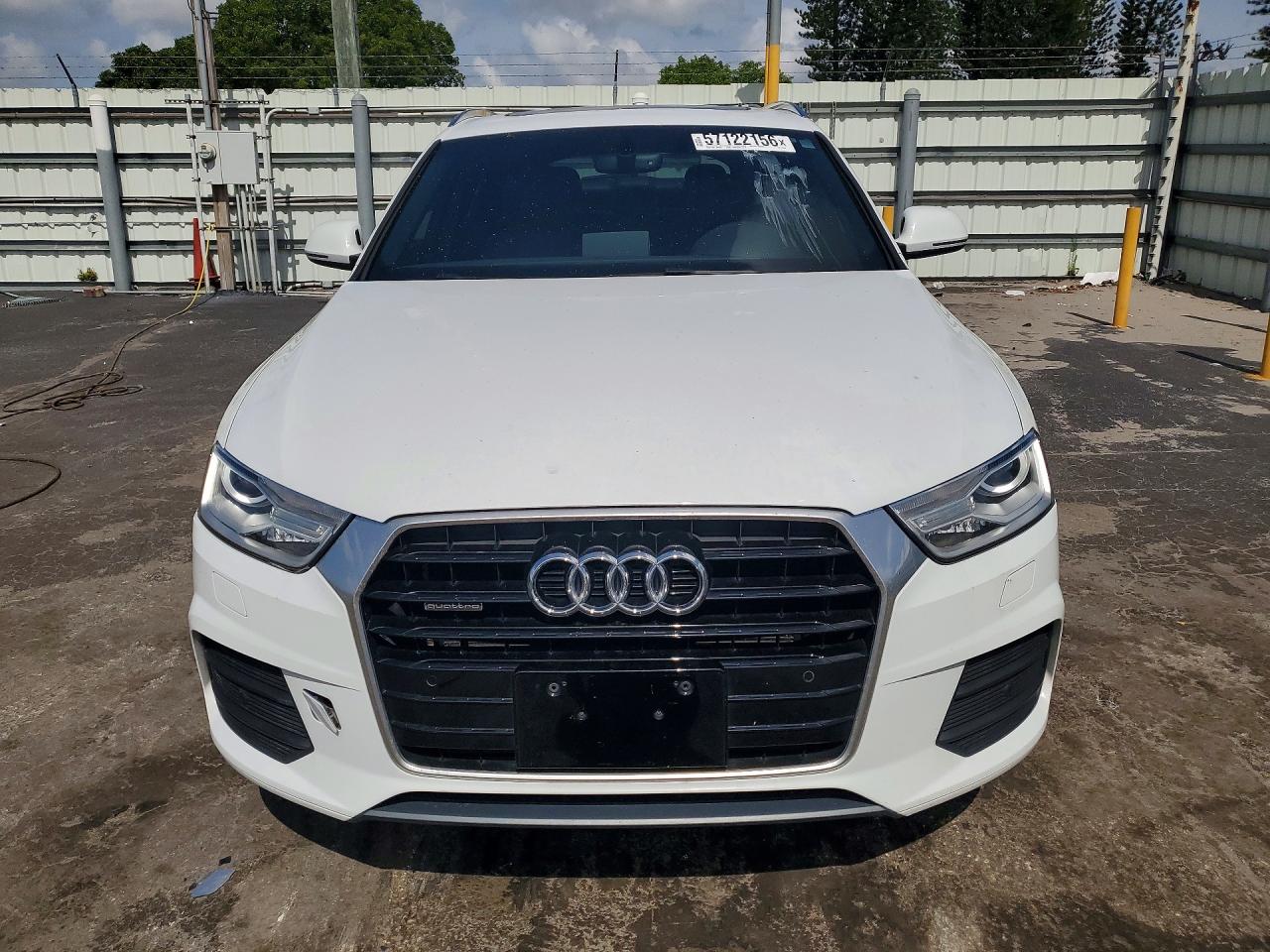 2017 AUDI Q3