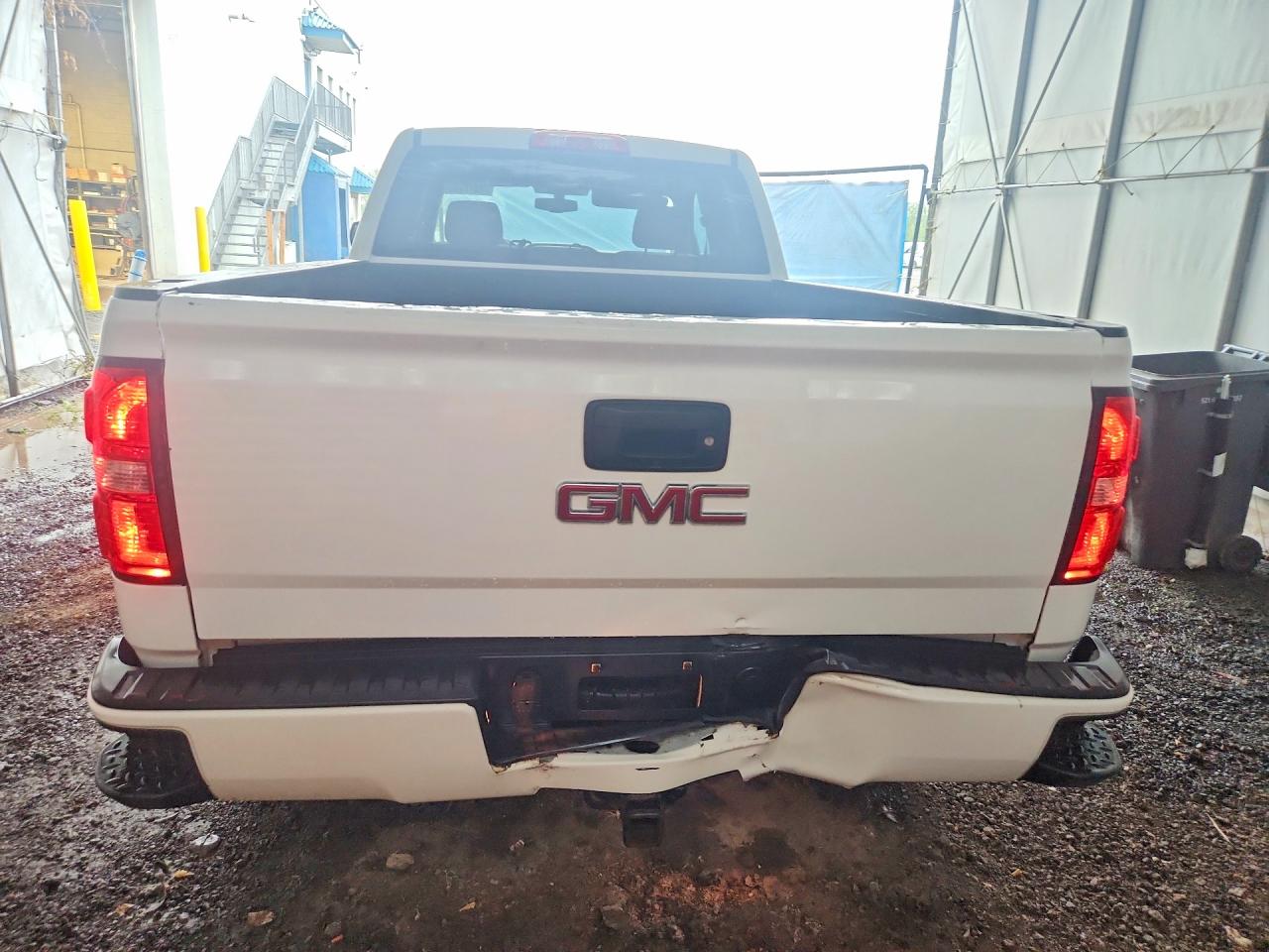 2017 GMC SIERRA
