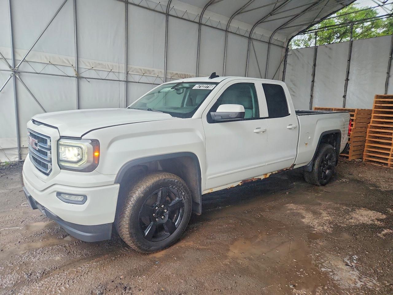 2017 GMC SIERRA