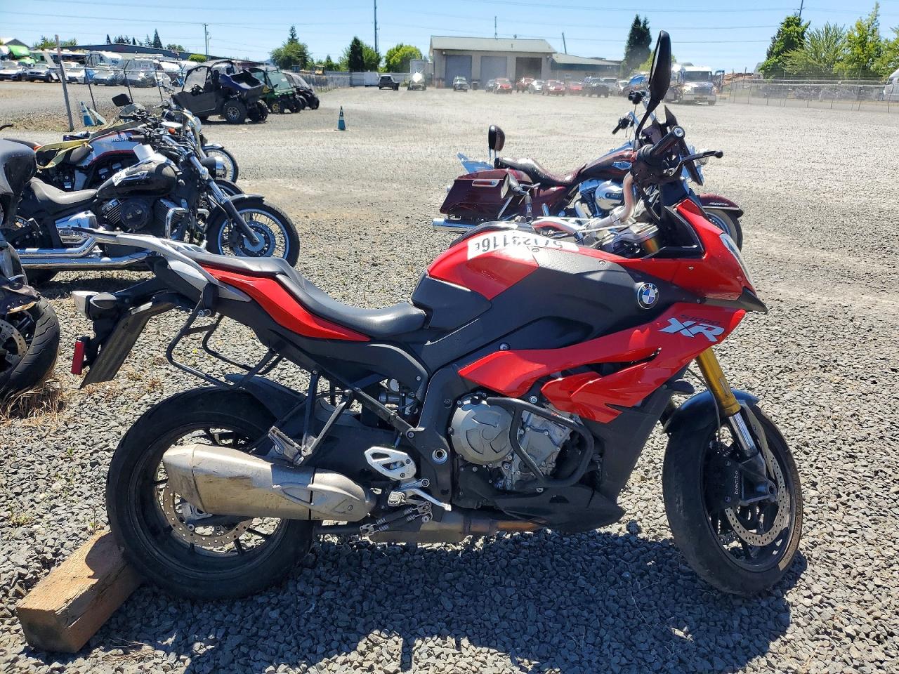 2016 BMW S