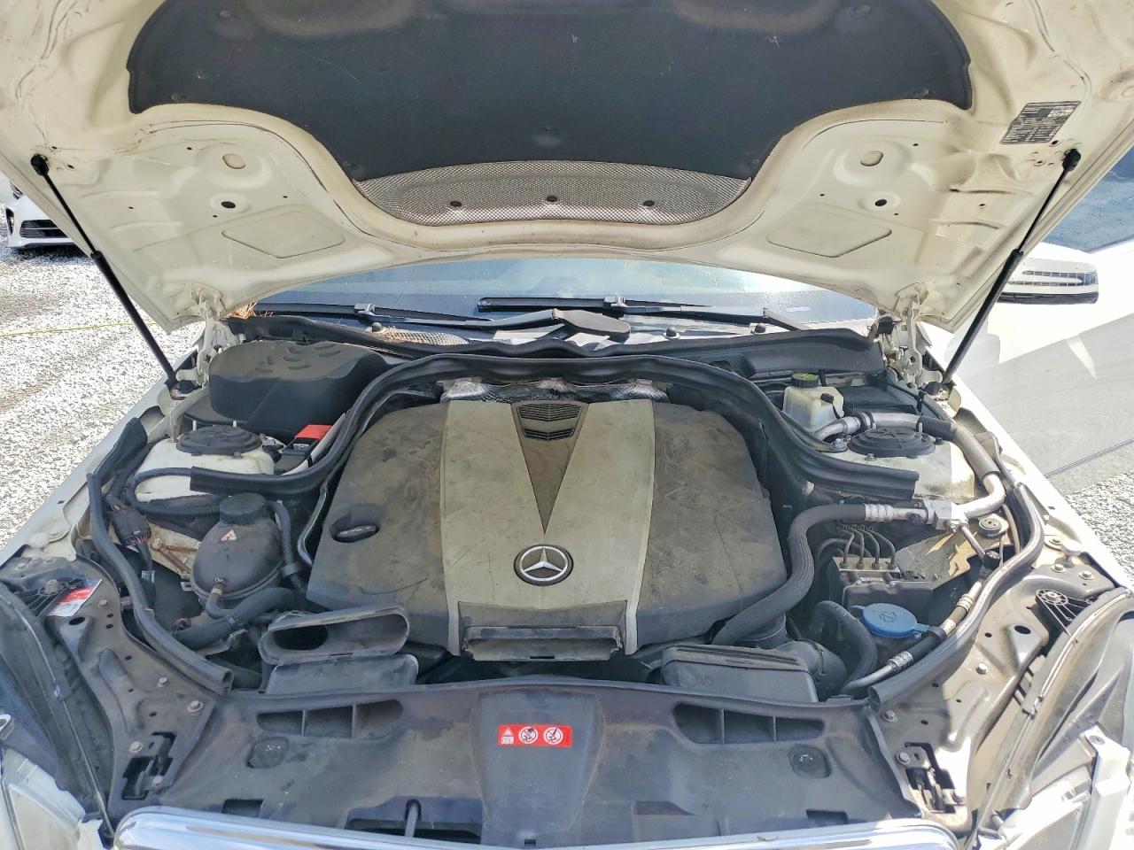 2011 MERCEDES-BENZ E-CLASS