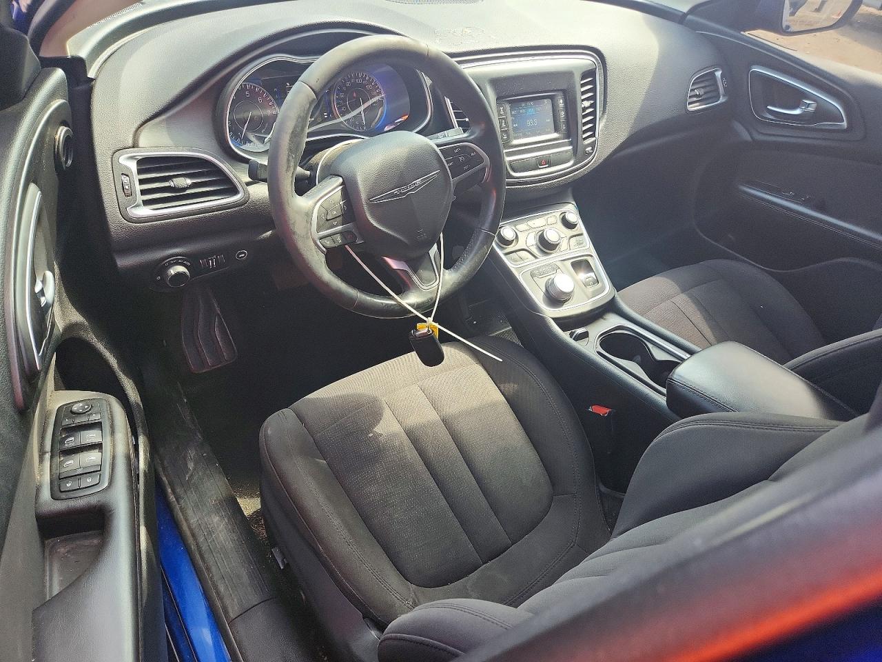 2015 CHRYSLER 200