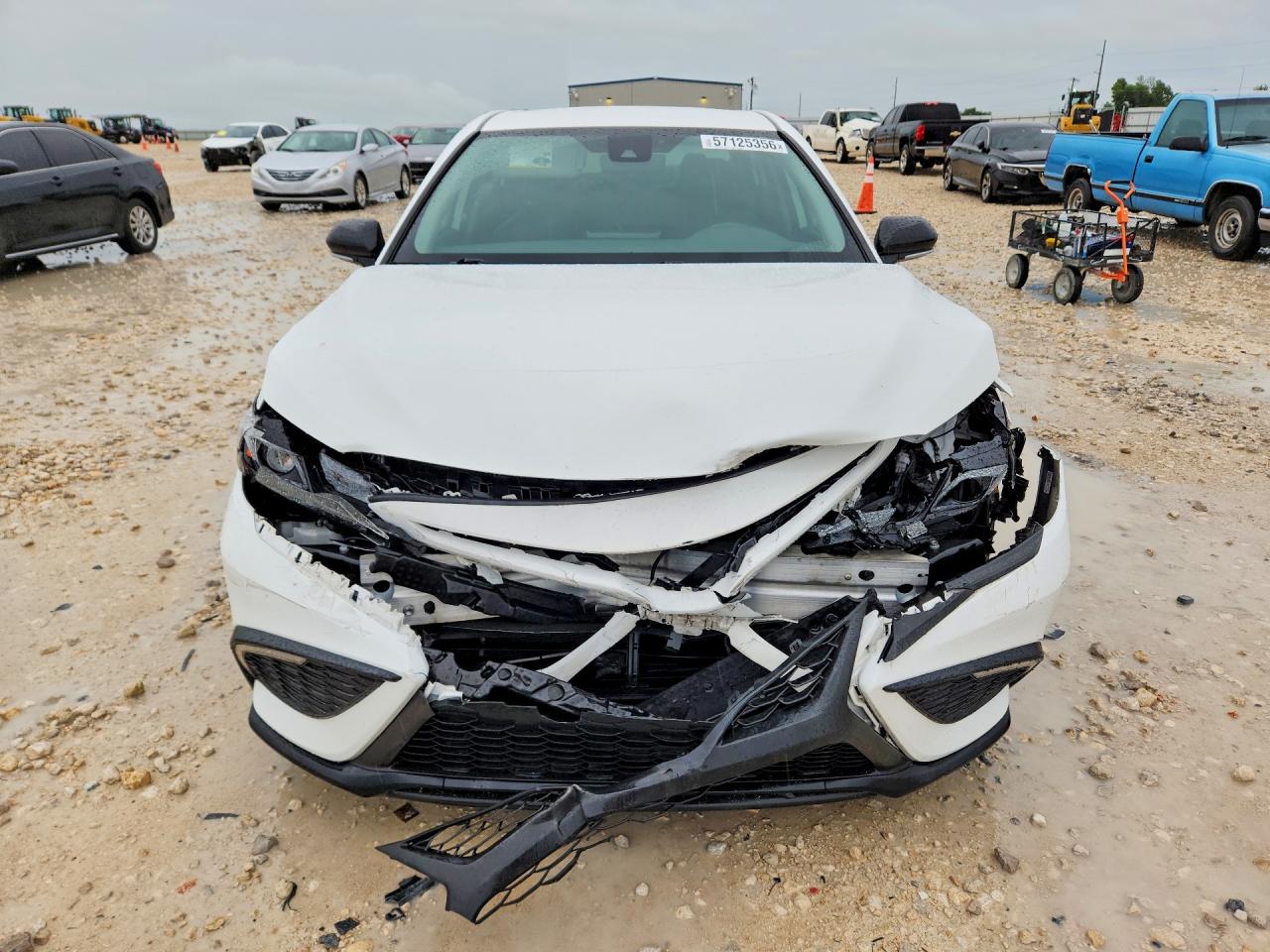 2022 TOYOTA CAMRY SOLA