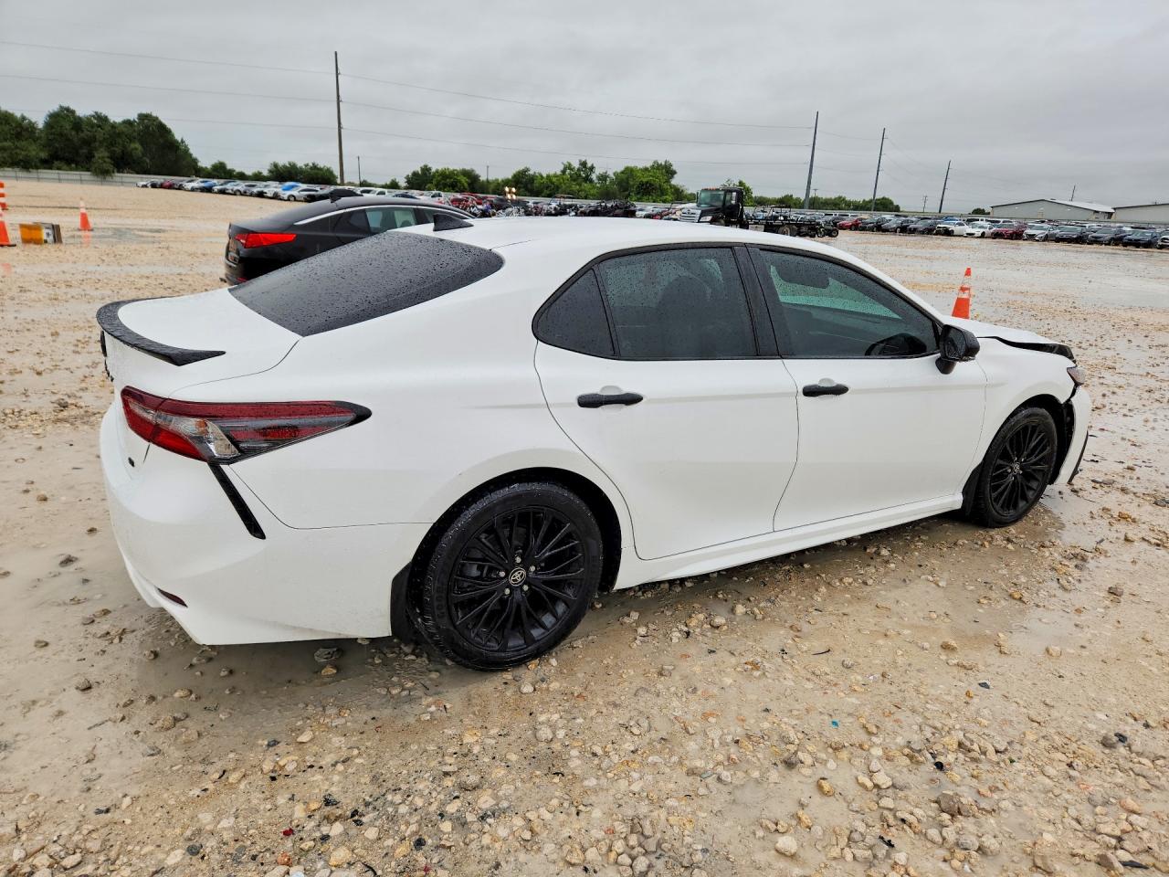 2022 TOYOTA CAMRY SOLA