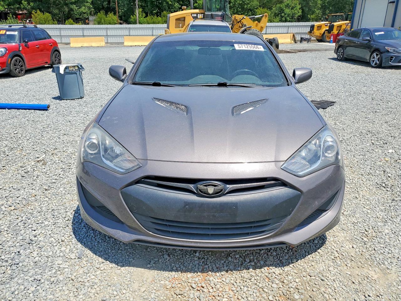 2013 HYUNDAI GENESIS
