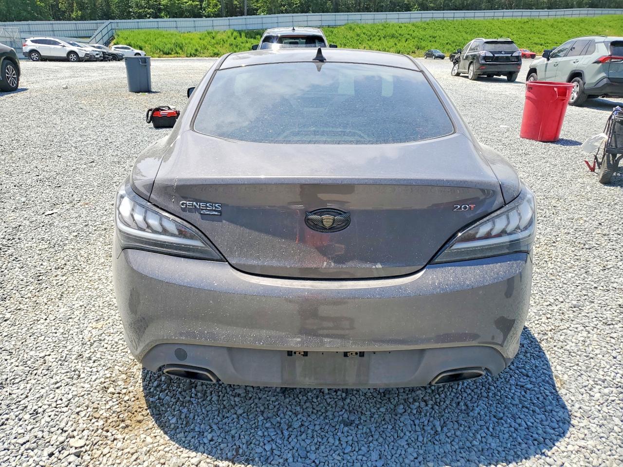 2013 HYUNDAI GENESIS