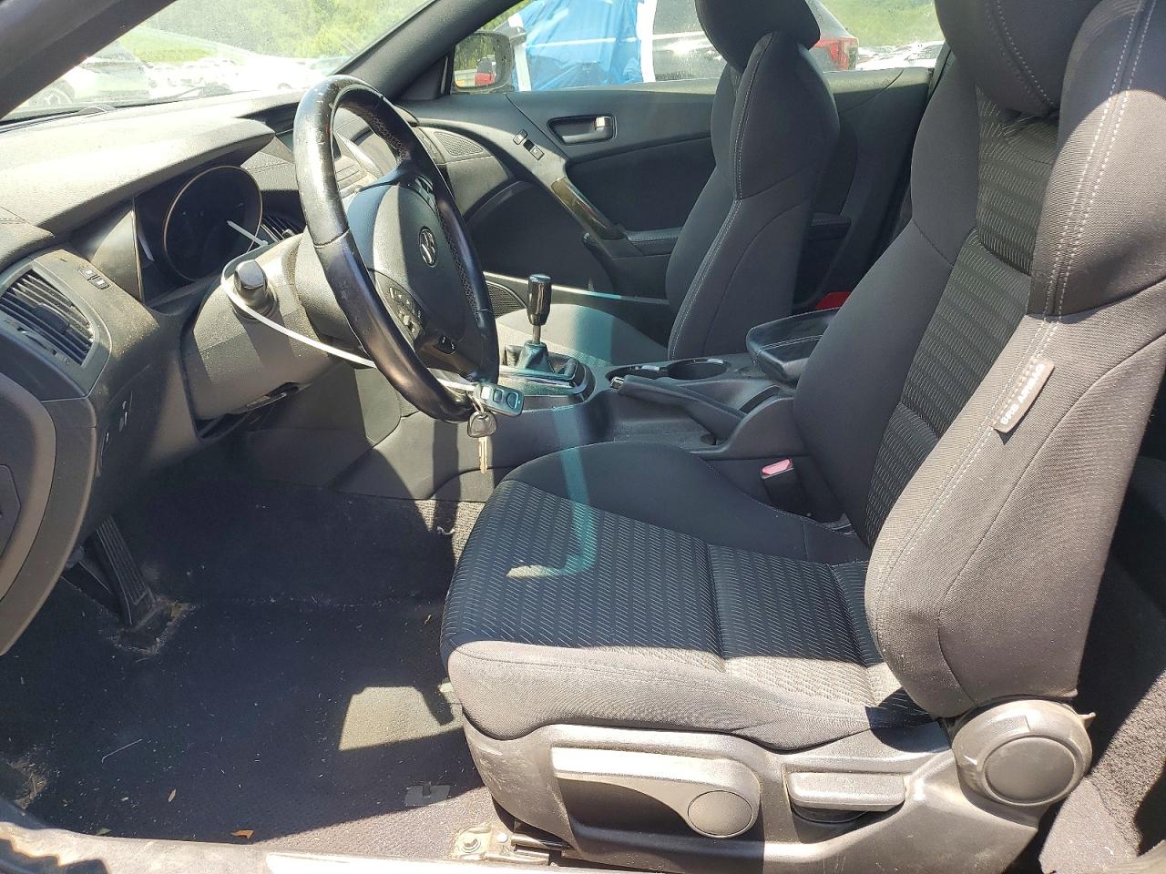 2013 HYUNDAI GENESIS