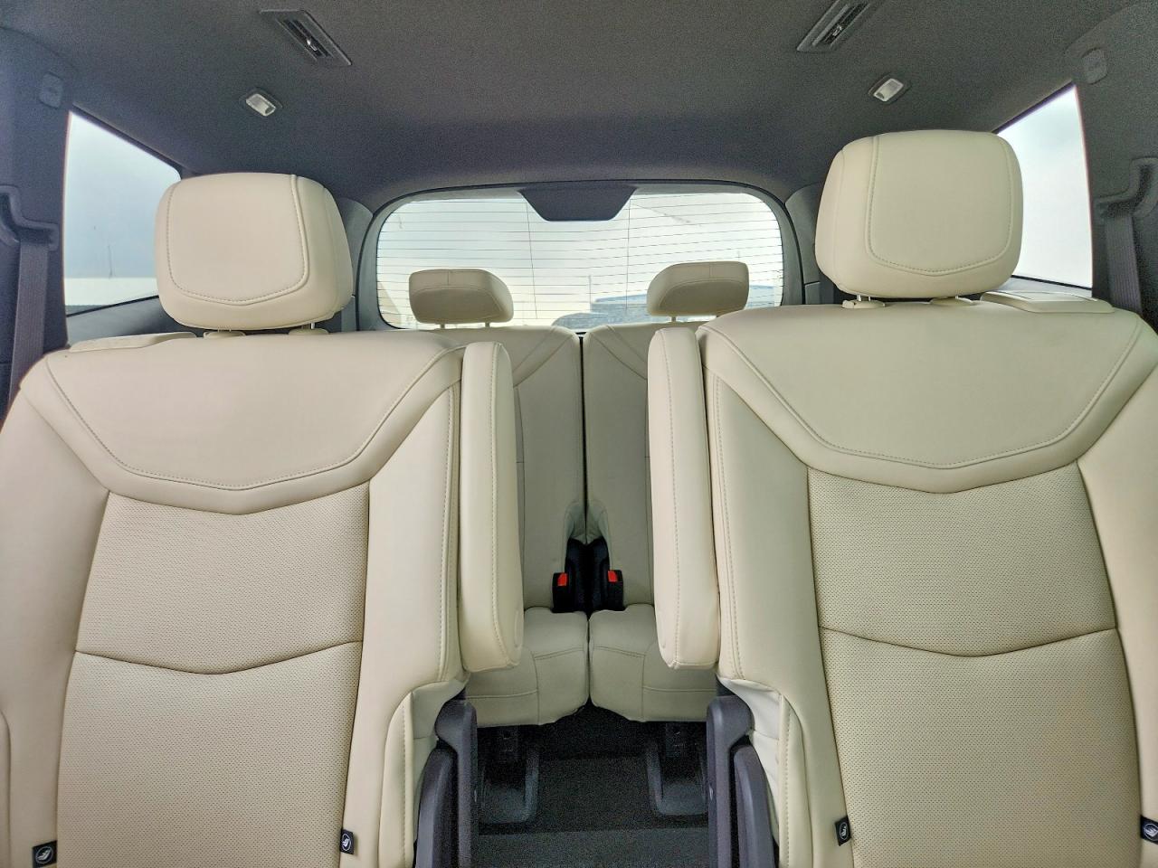 2021 CADILLAC XT6