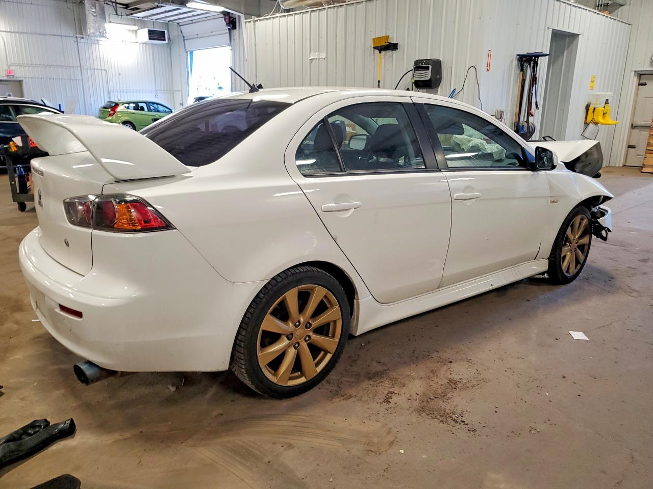 2013 MITSUBISHI LANCER