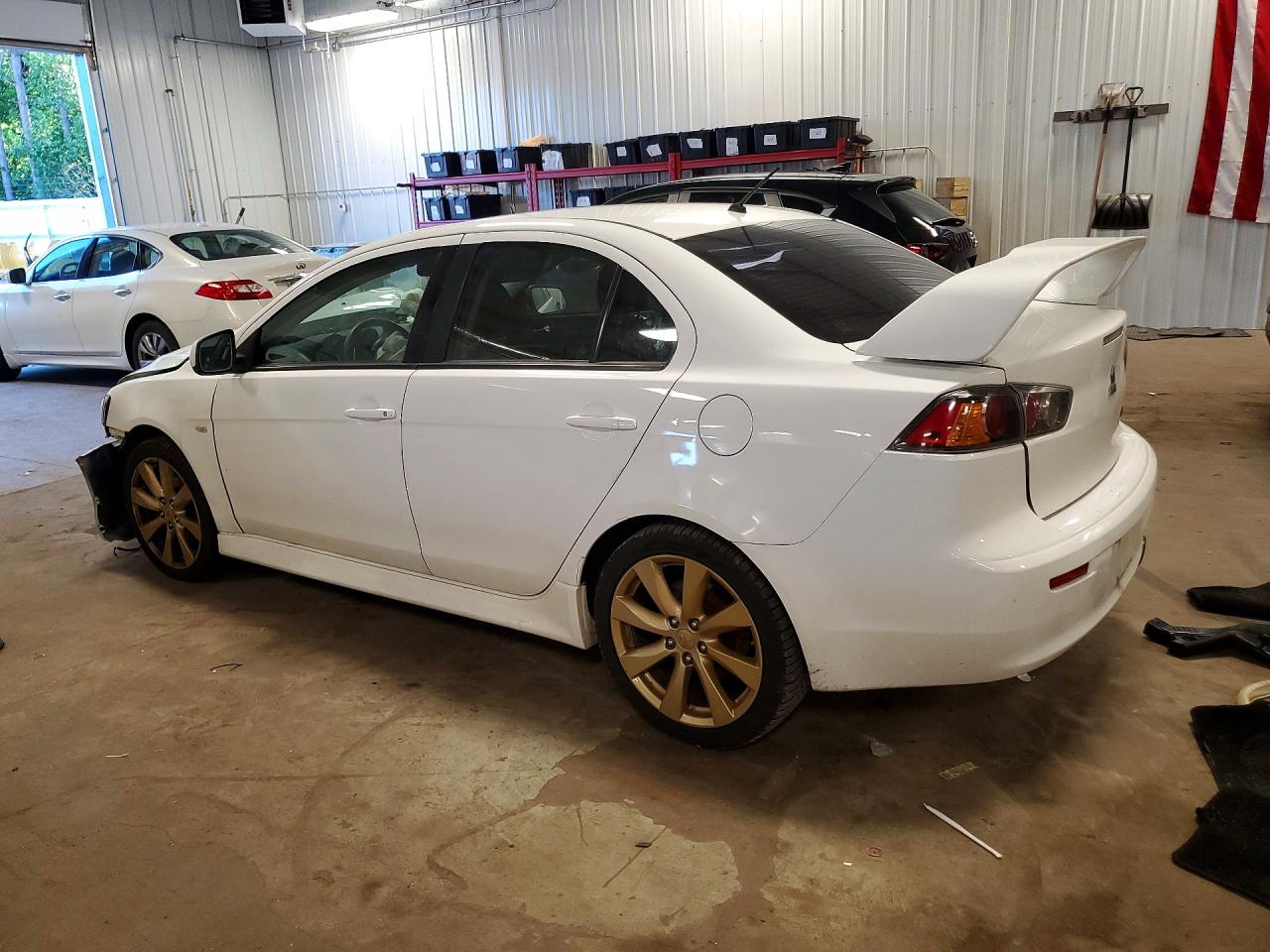 2013 MITSUBISHI LANCER