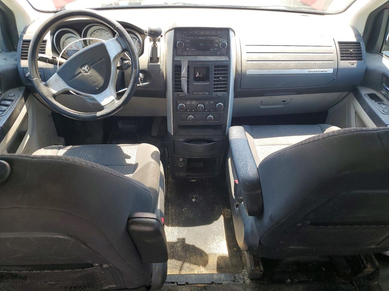 2010 DODGE CARAVAN