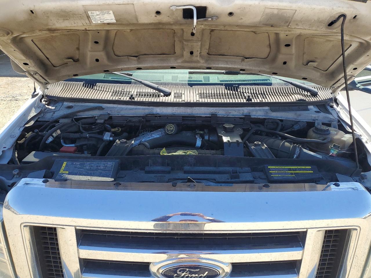 2010 FORD ECONOLINE