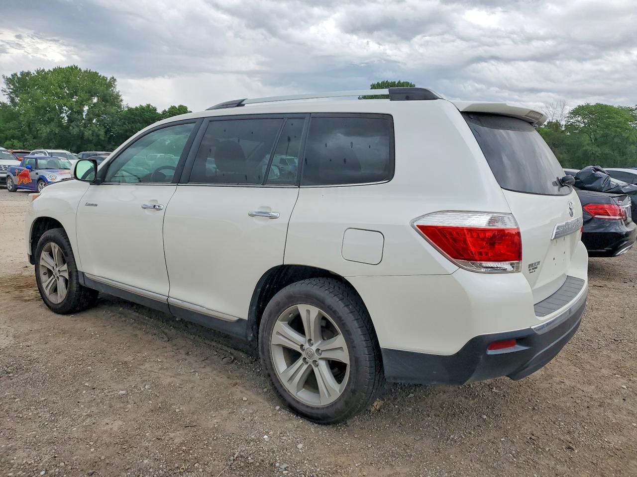 2013 TOYOTA HIGHLANDER