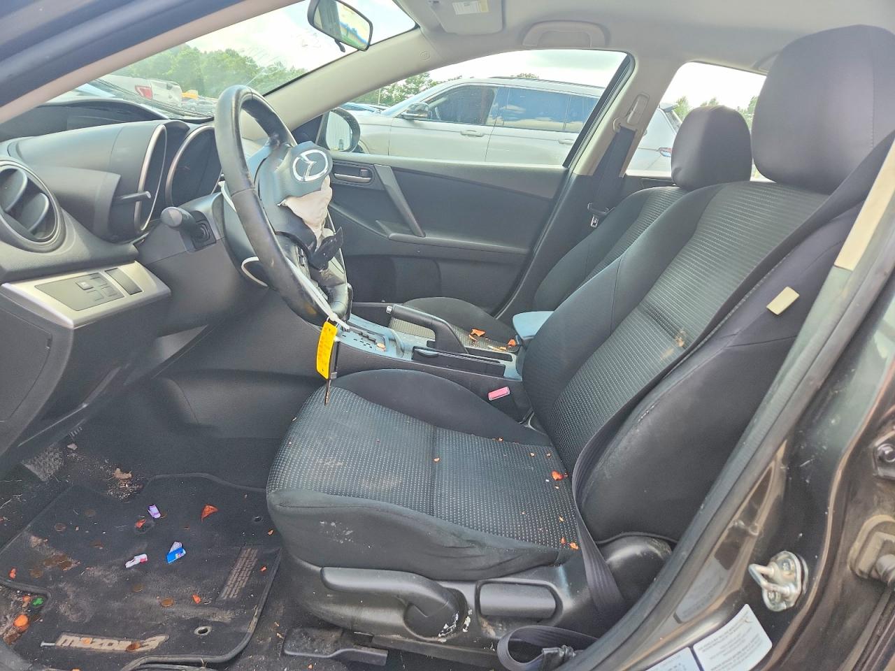 2012 MAZDA 3
