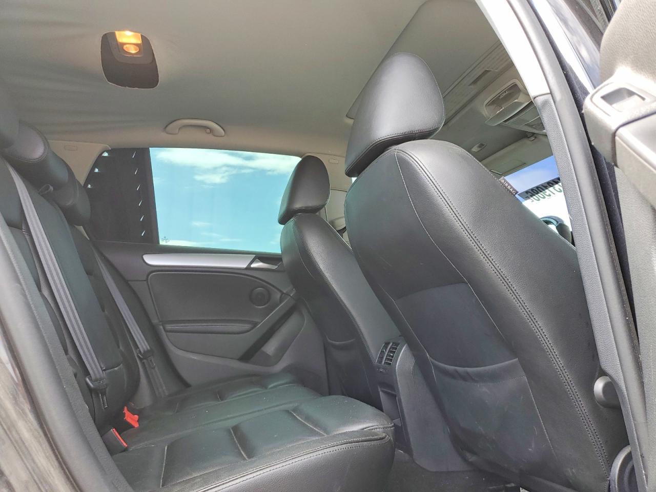 2012 VOLKSWAGEN GOLF