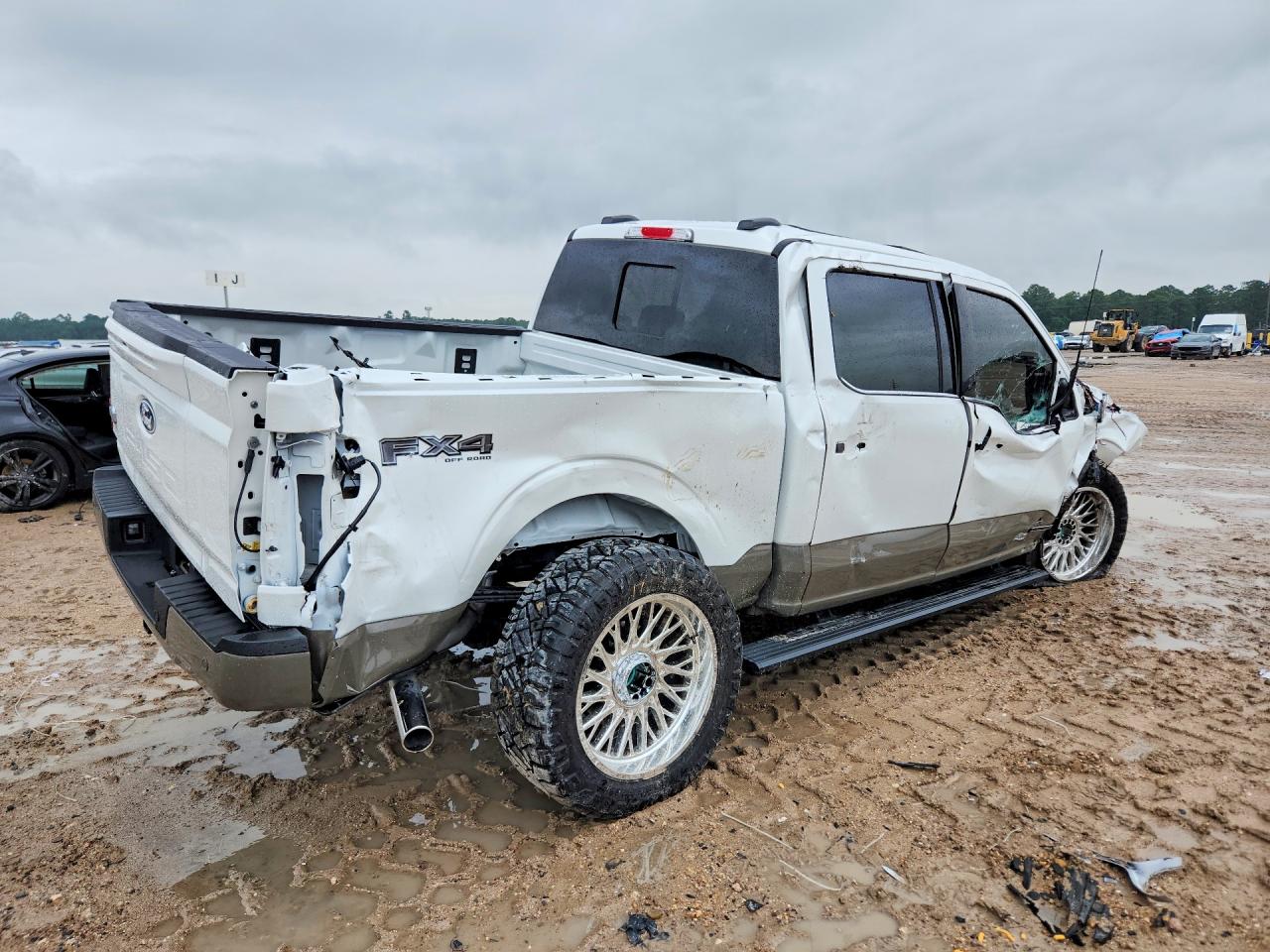 2025 FORD F150